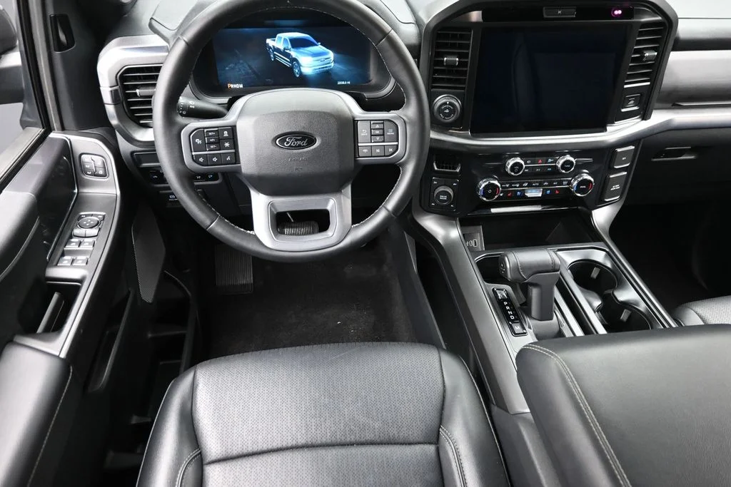 Used 2025 Gray Ford Lariat image 14