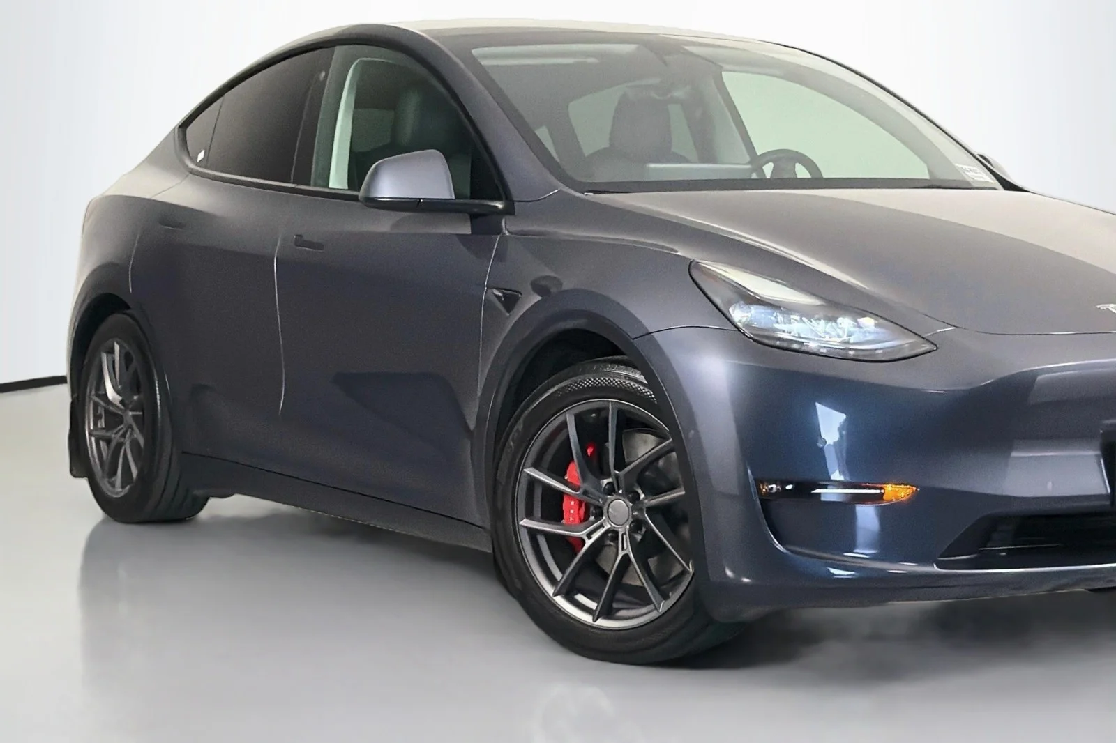 Used 2022 GRAY Tesla Performance image 12