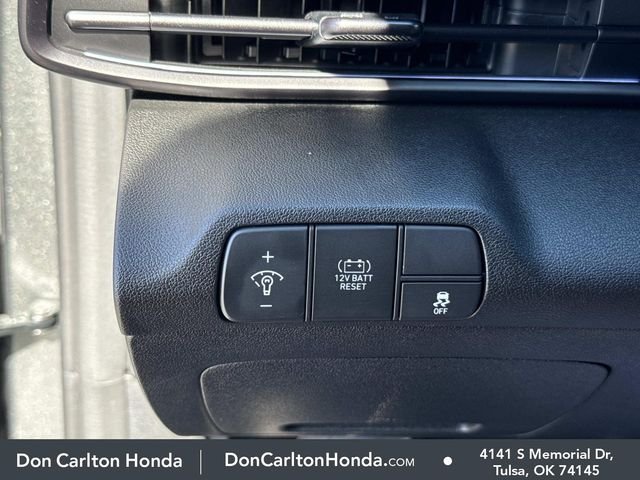 2025 Hyundai Elantra Blue - Photo 22