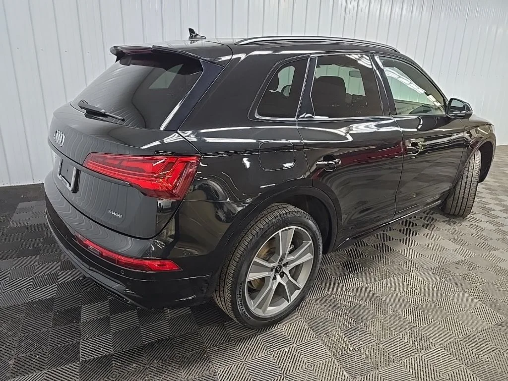 Used 2025 Black Audi 45 S line Premium image 10