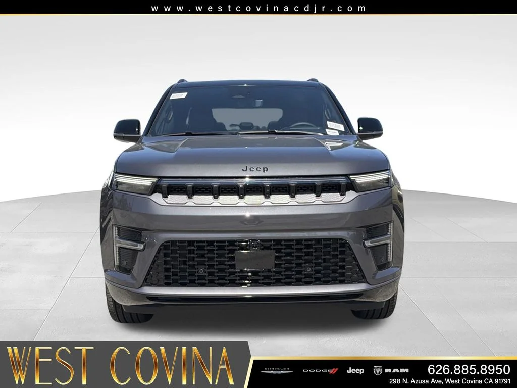 New 2026 Baltic-Gray Metallic Clear-Coat Exterior Paint Jeep Summit Reserve image 3