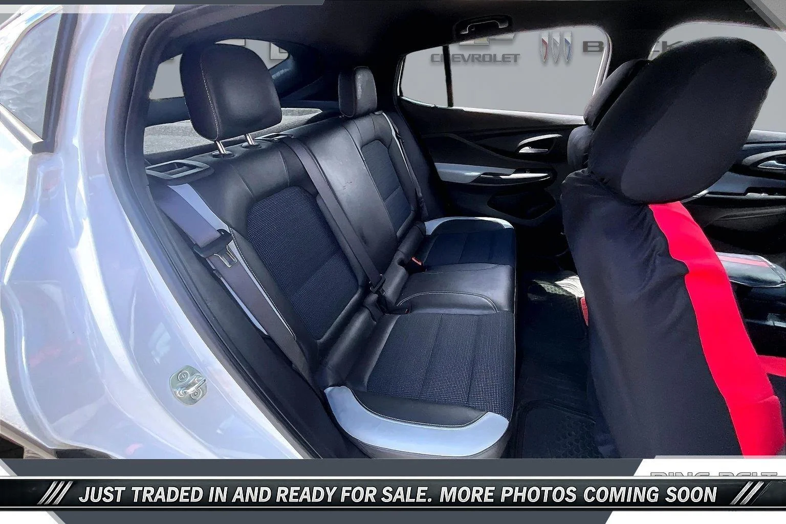 Used 2024 White Frost Tricoat Buick Preferred image 20