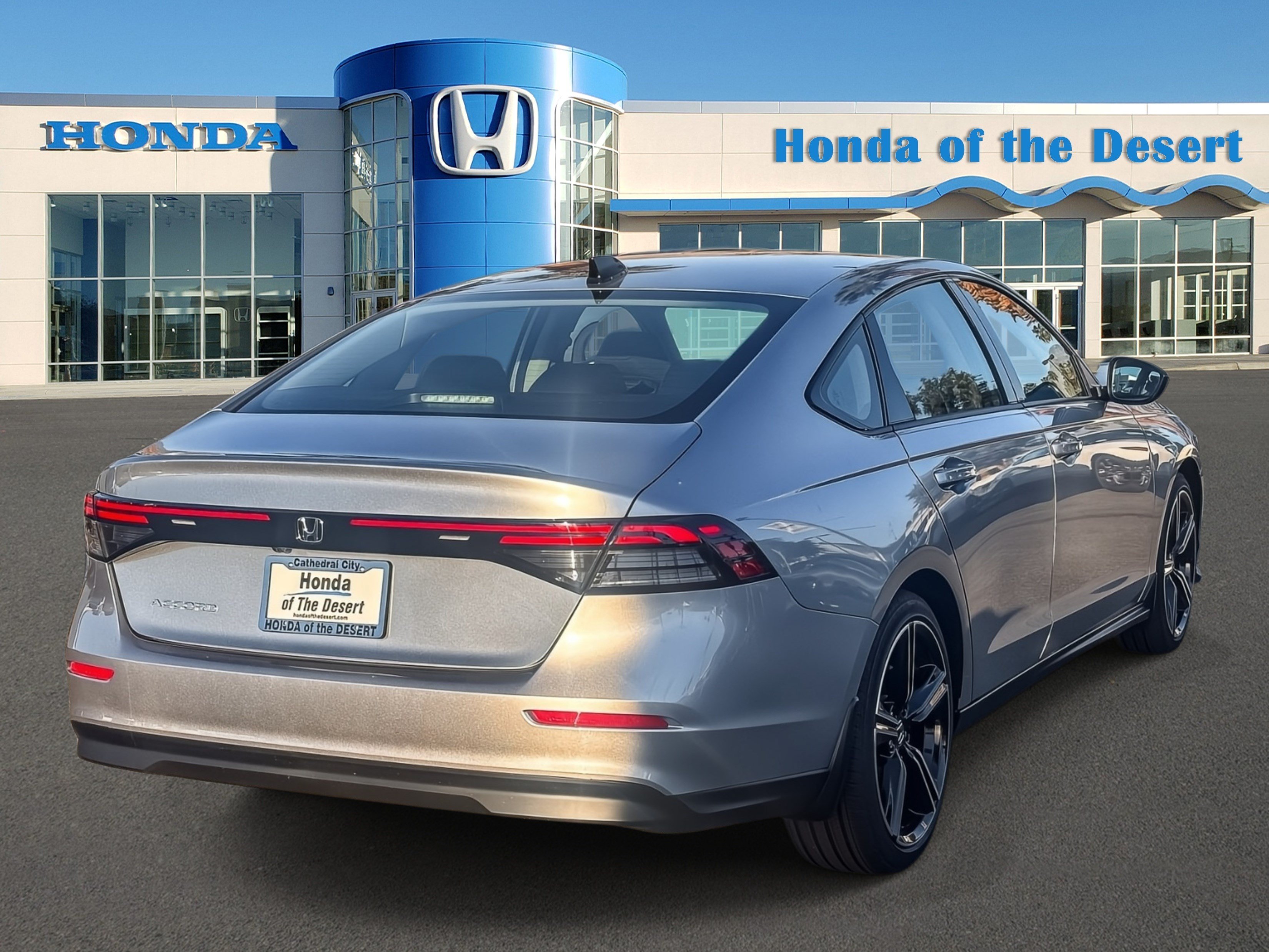 New 2026 Solar Silver Metallic Honda SE image 6