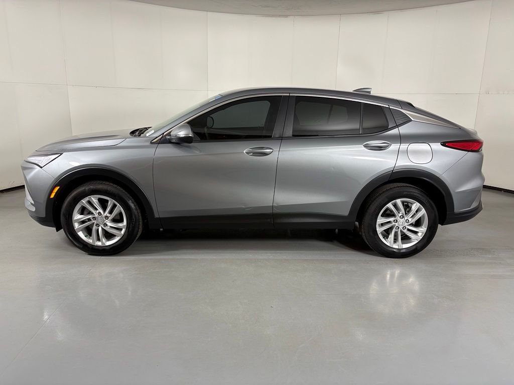 Used 2025 Gray Buick Preferred image 6