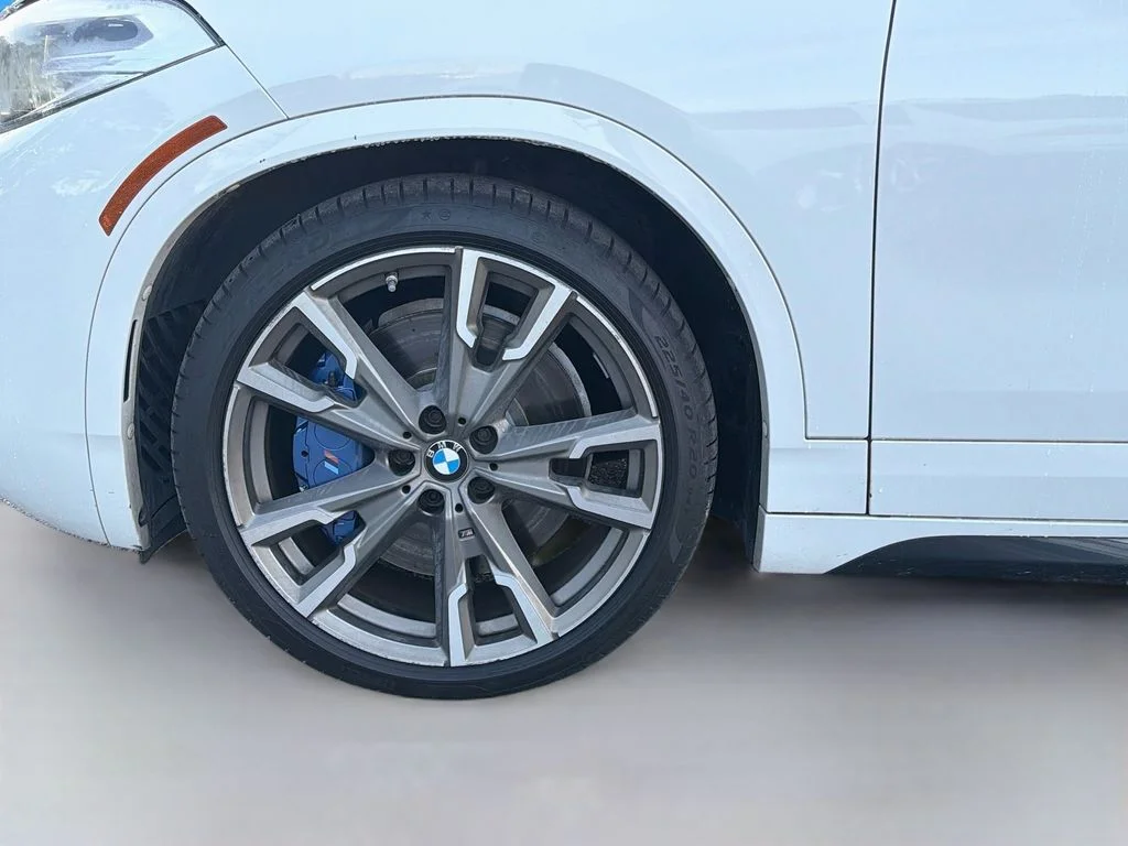 Used 2020 White BMW M35i image 42