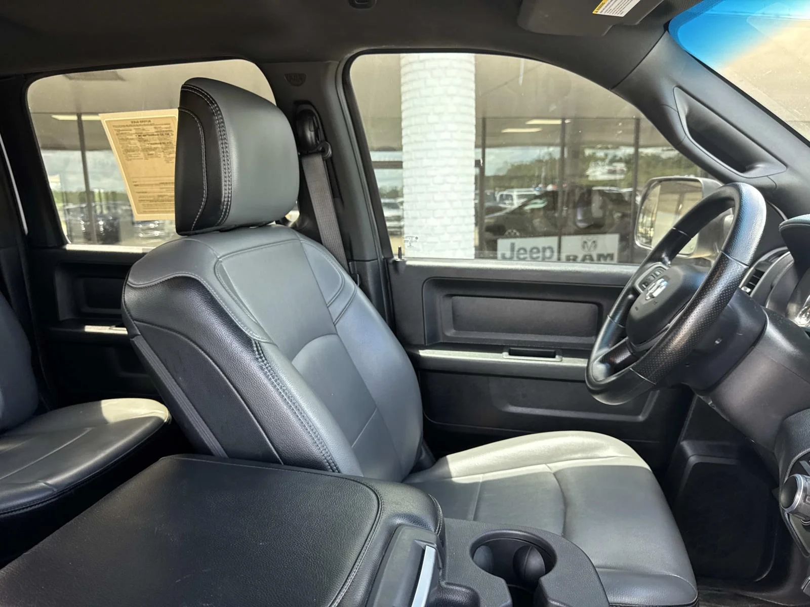 2022 RAM Ram 2500 Pickup Tradesman - Photo 10