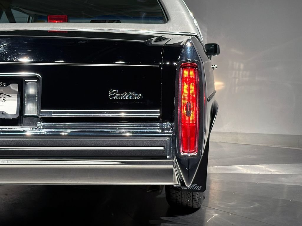Used 1984 Black Cadillac NA image 31