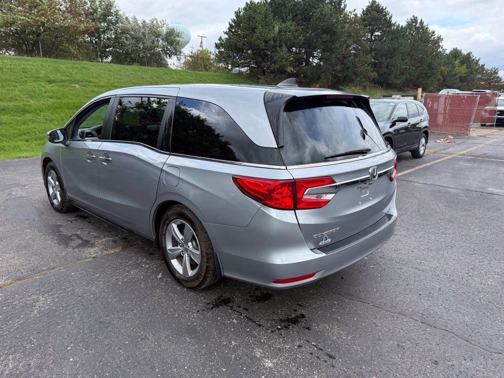 Certified Used 2020 Lunar Silver Metallic Honda EX-L image 2