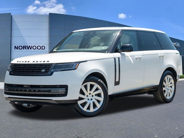 2025 Land Rover Range Rover SE