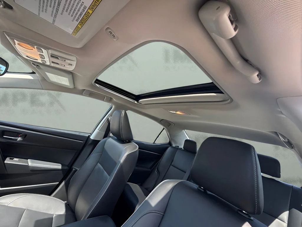 Used 2017 Gray Toyota XLE image 6