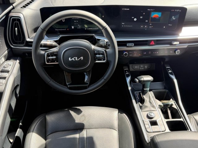 Certified Used 2025 Gray Kia S image 20