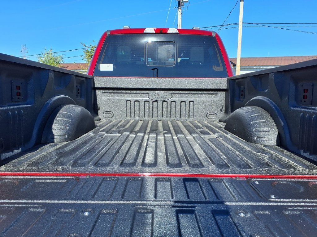 New 2027 Ruby Red Metallic Tinted Clearcoat Ford F-250® XLT image 7