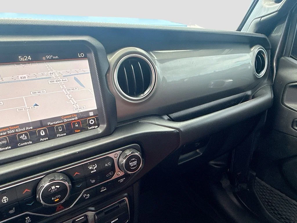 Used 2022 Gray Jeep Unlimited Sahara image 24