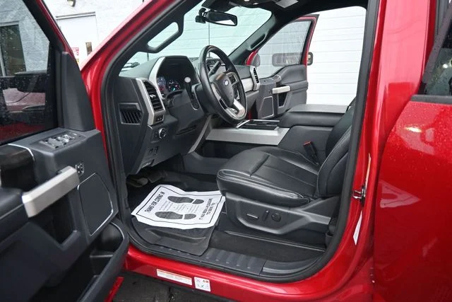 Used 2022 Red Ford Lariat image 17