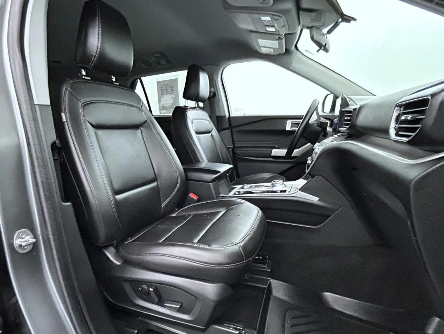 Used 2024 Gray Ford XLT image 14