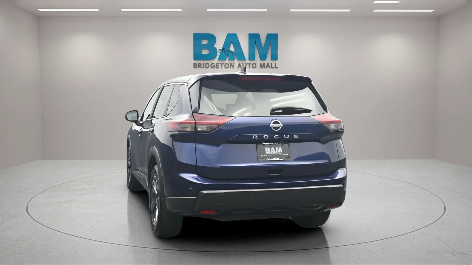 Used 2025 Blue Nissan SV image 6
