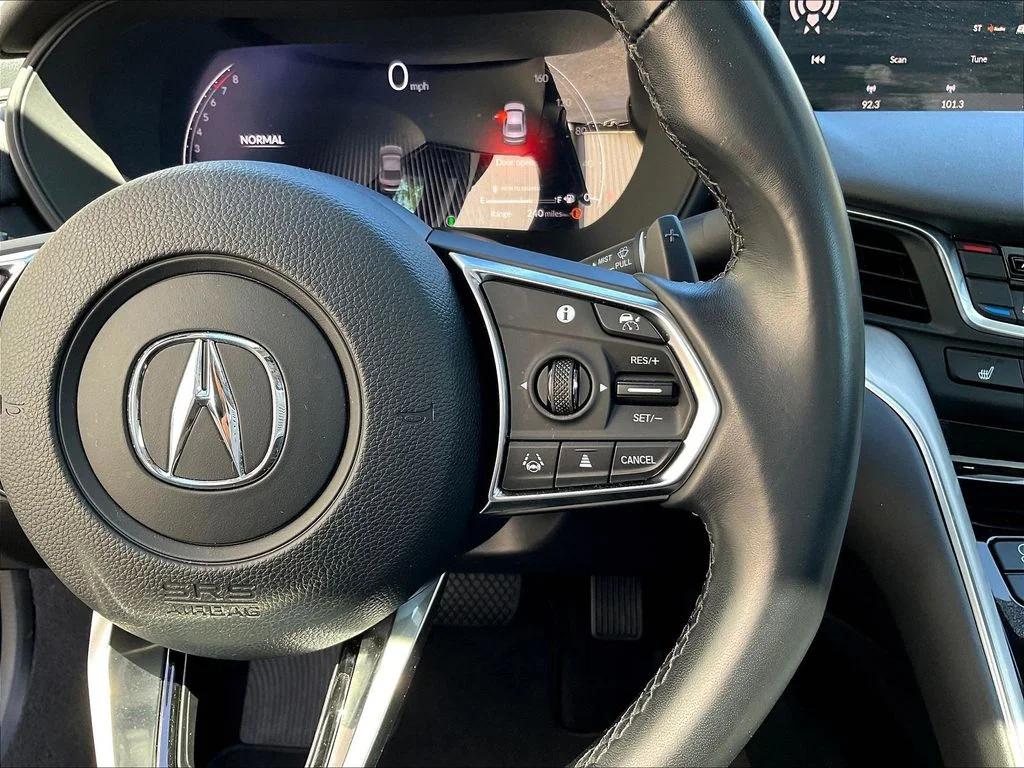 Certified Used 2025 Liquid Carbon Metallic Acura Technology Package image 13