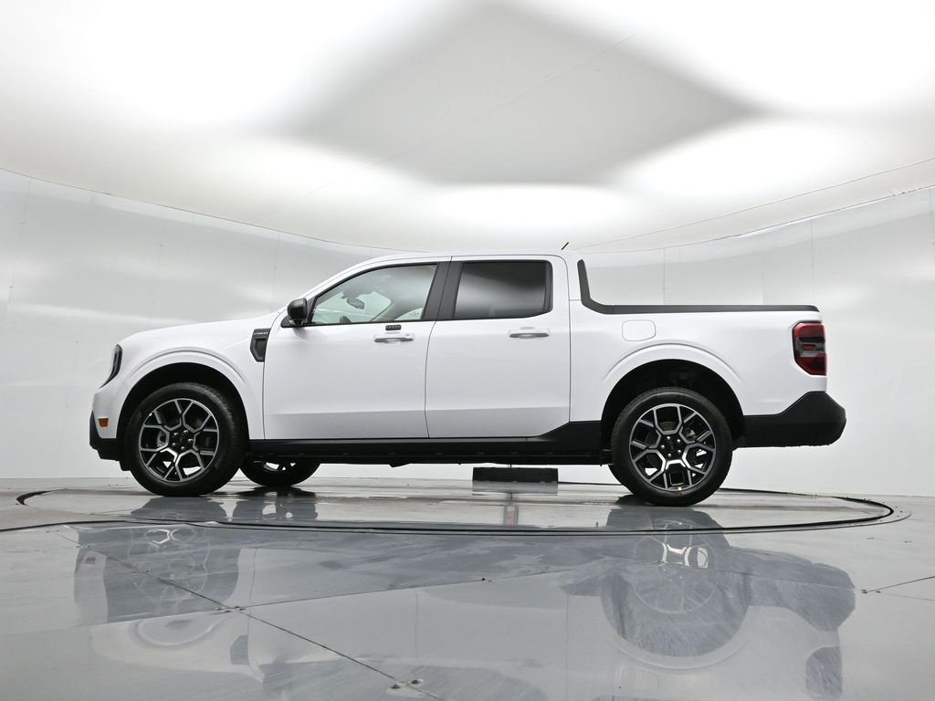 New 2026 Oxford White Ford Lariat image 54