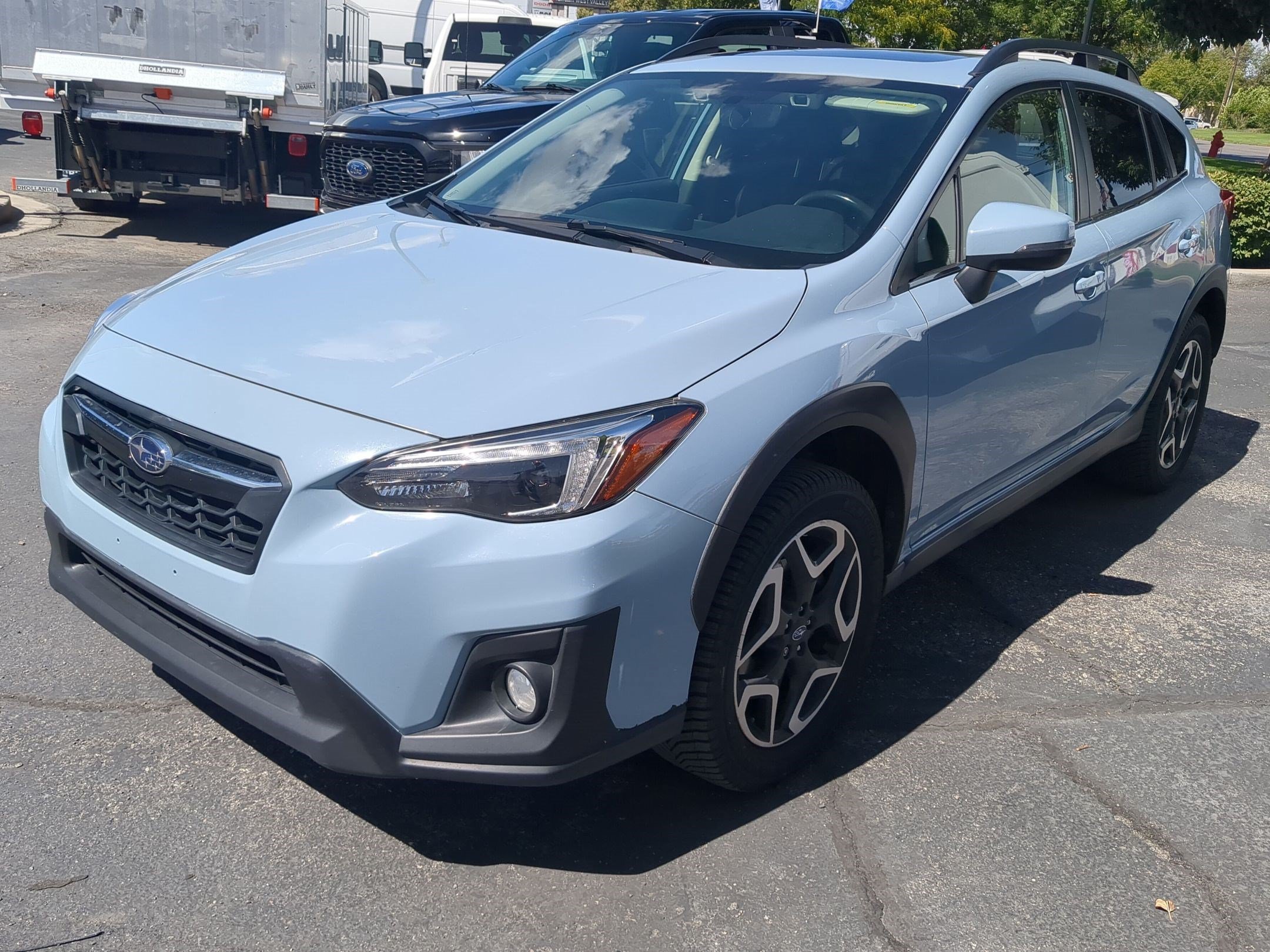 Used 2019 Cool Gray Khaki Subaru Limited image 8