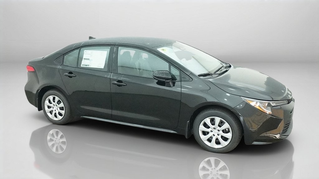 New 2027 Inked Toyota LE image 6