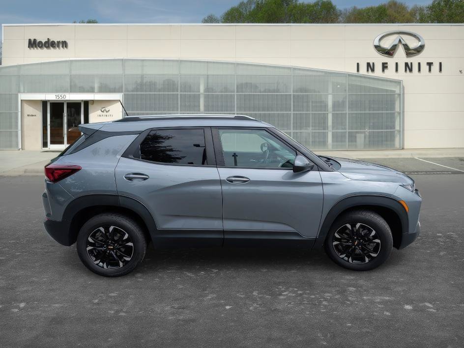 Used 2022 Satin Steel Metallic Chevrolet LT image 3