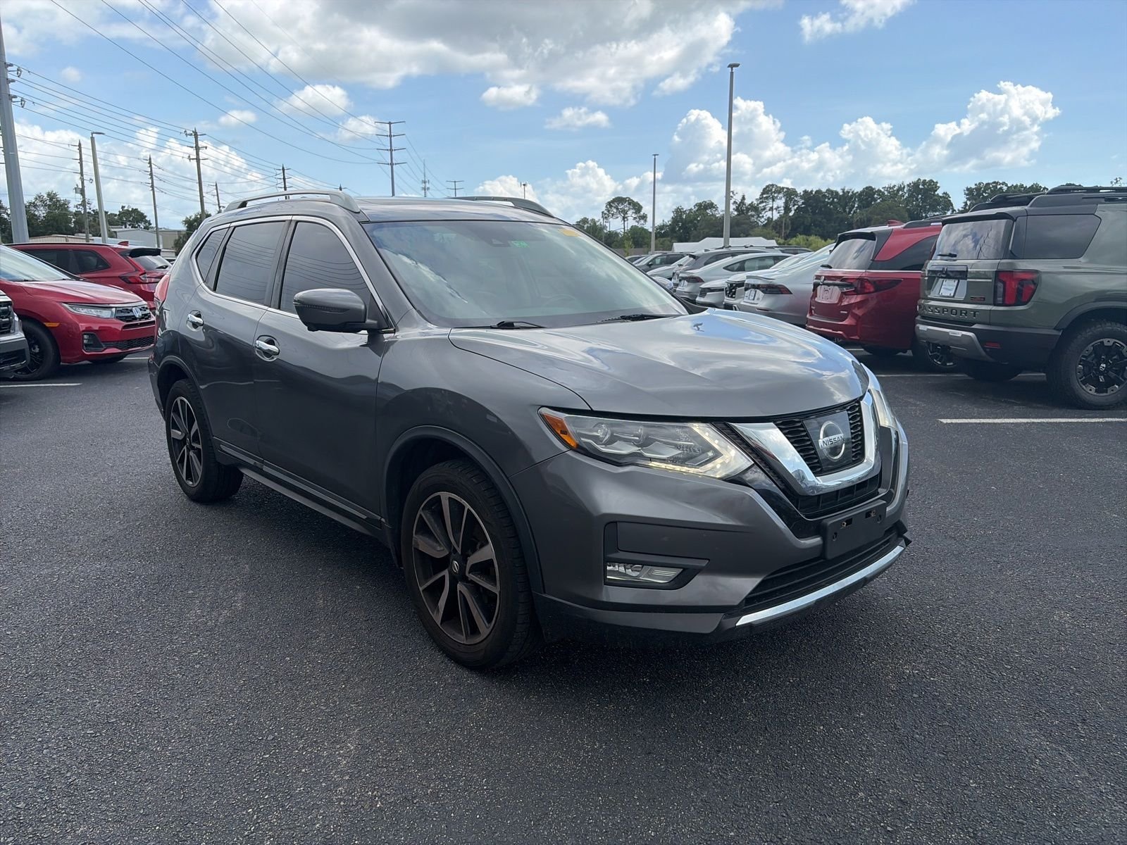 2017 Nissan Rogue SL AWD's photo