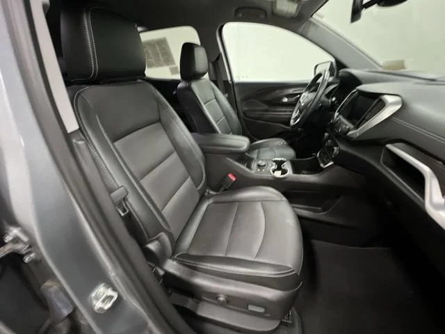 2023 GMC Terrain SLT - Photo 29