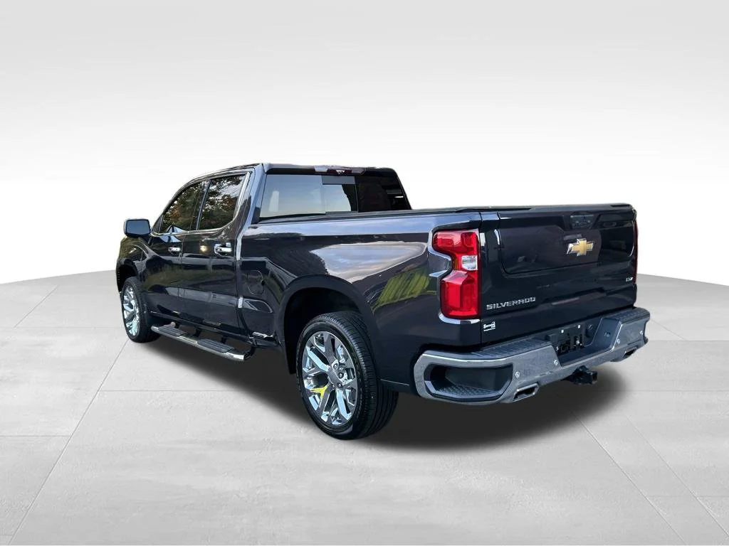 Used 2024 Gray Chevrolet LTZ image 3
