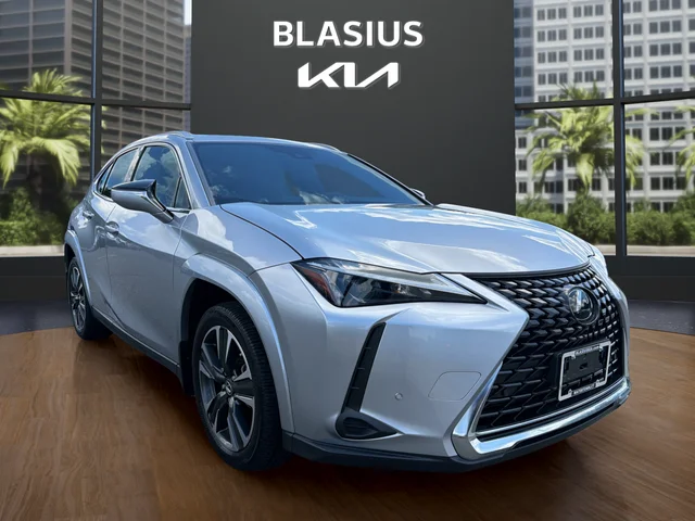 Used 2024 Silver Lexus 250h Premium image 7
