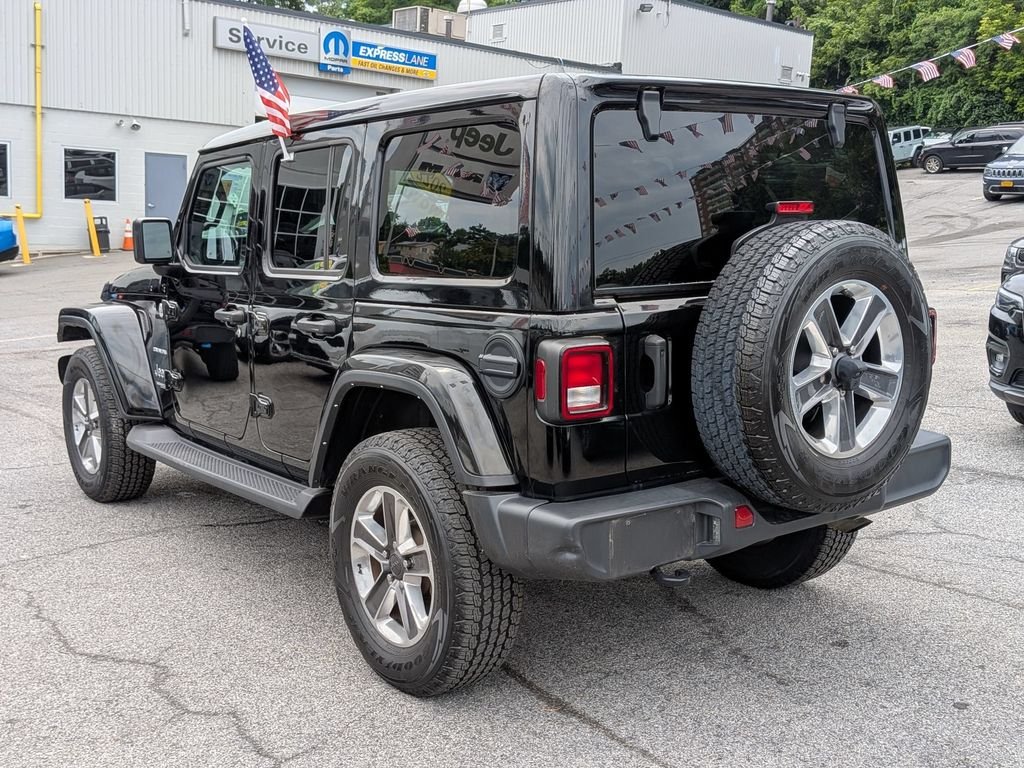 Used 2022 Black Jeep Unlimited Sahara image 10