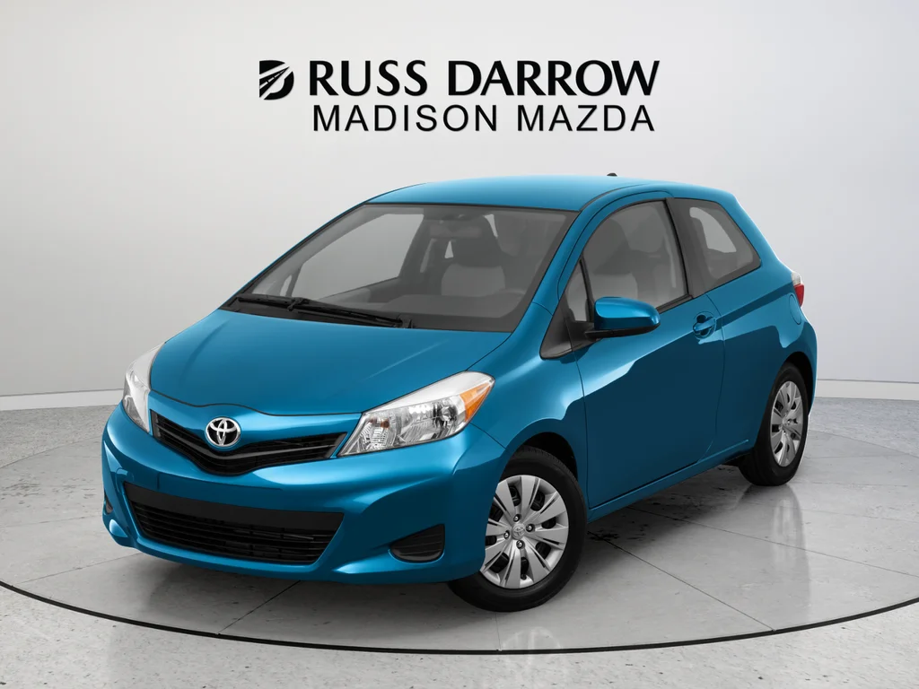Used 2013 Blue Toyota LE image 9