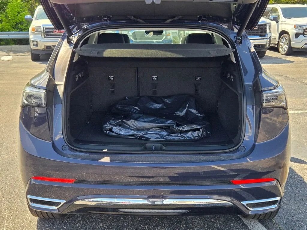 New 2026 Midnight Opal Buick Avenir image 26