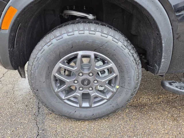 New 2026 Shadow Black Ford XLT image 22