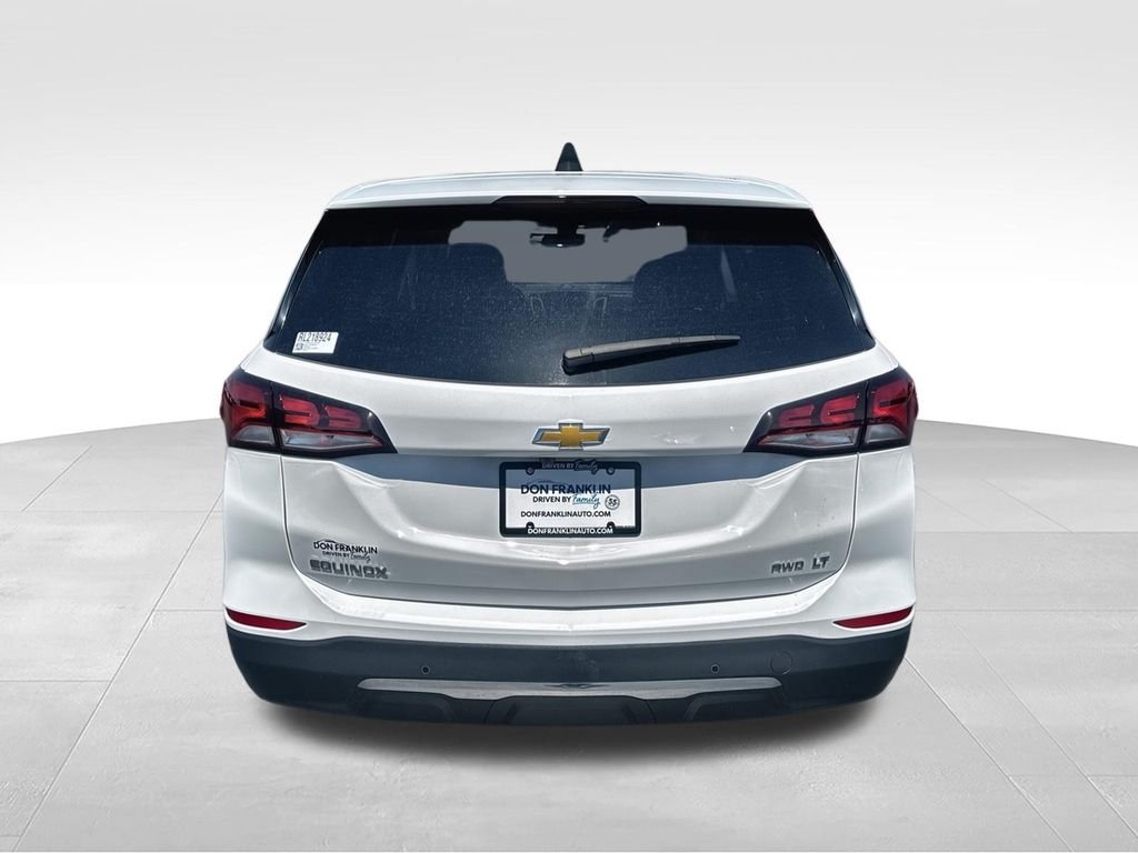 Used 2024 White Chevrolet LT image 7