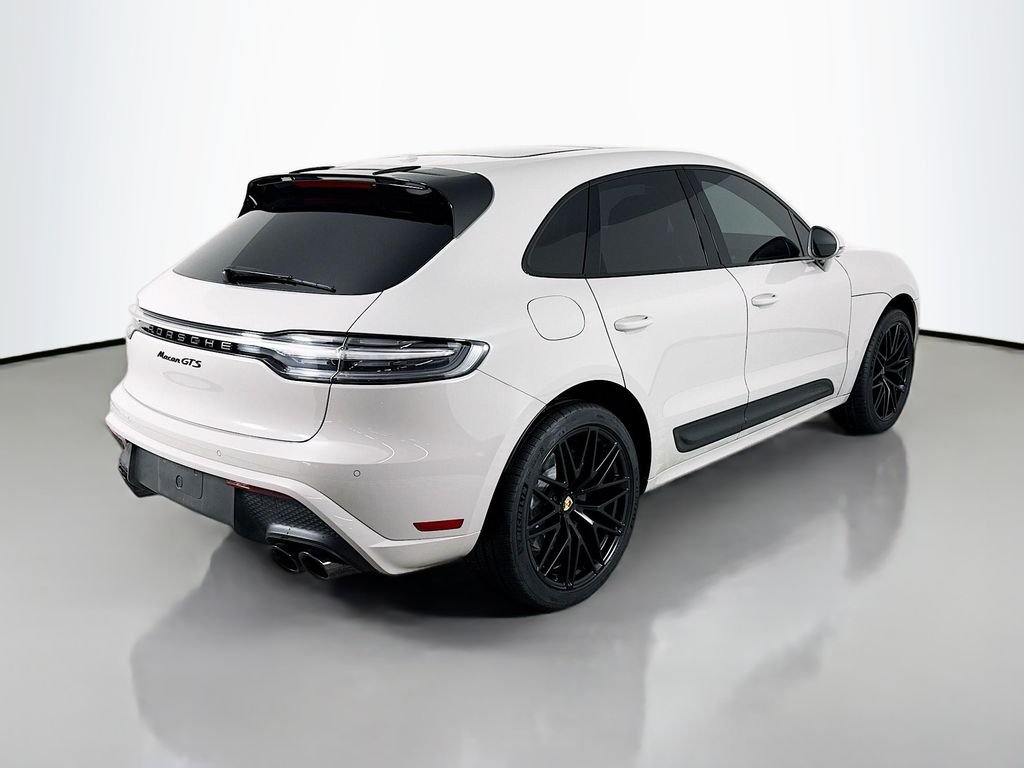 Used 2023  Porsche GTS image 9