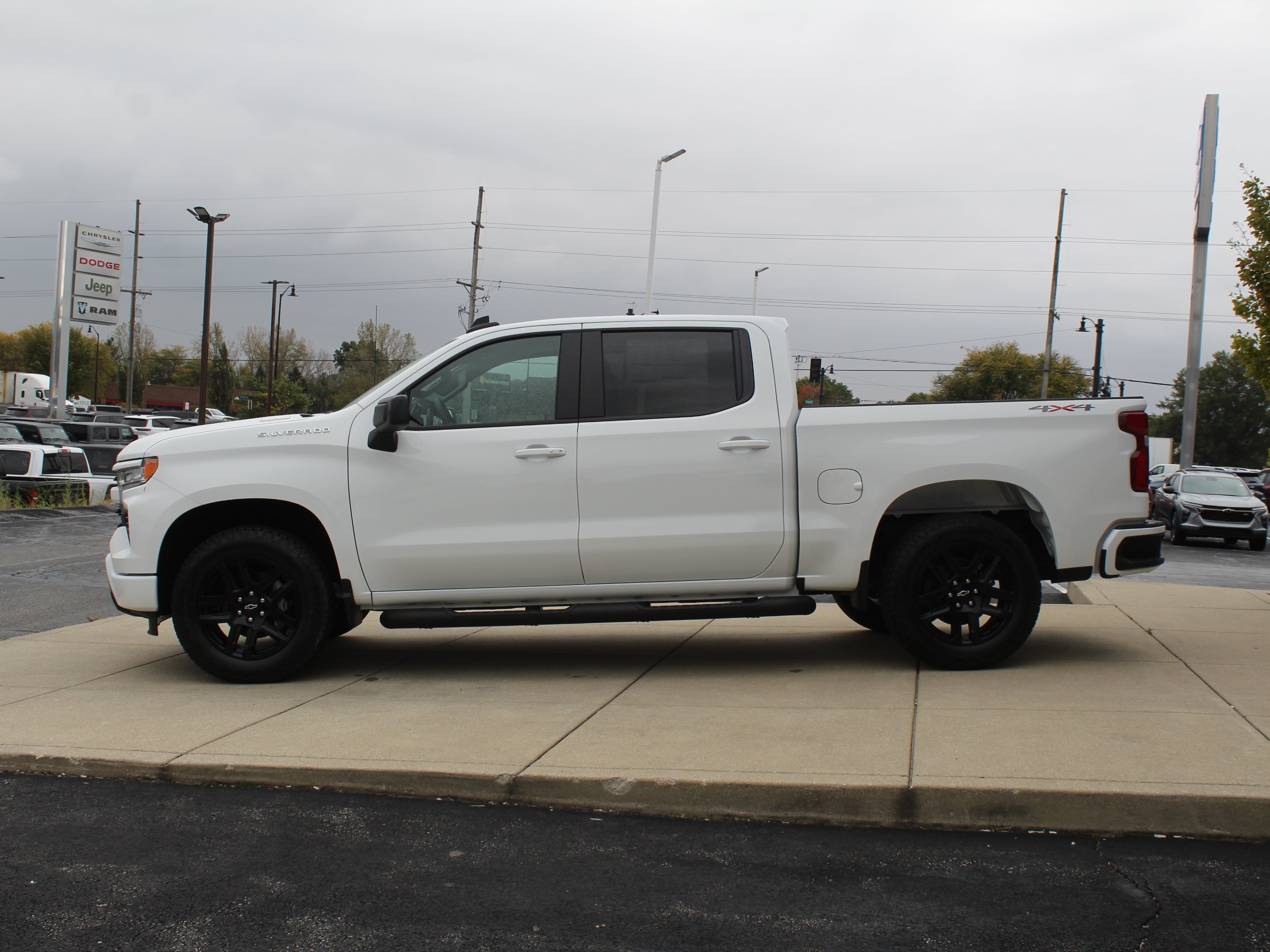 2026 Chevrolet Silverado 1500 RST - Photo 8