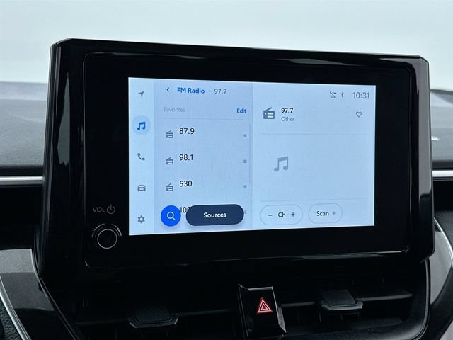 2025 Toyota Corolla LE - Photo 30