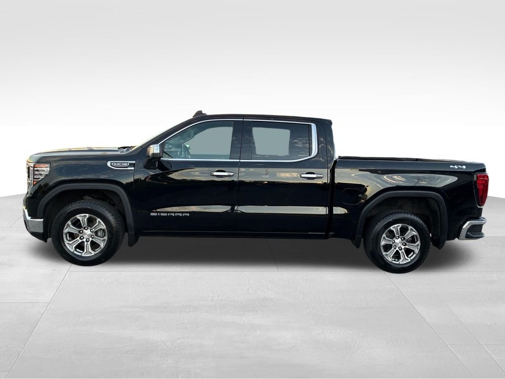 Used 2025 Black GMC SLT image 2