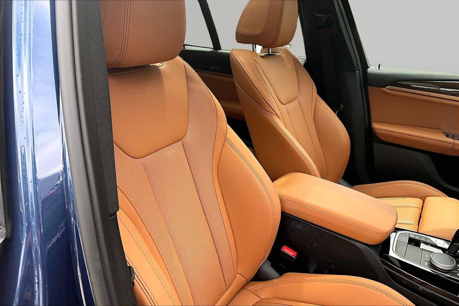 Used 2022 Phytonic Blue Metallic BMW xDrive30i image 8