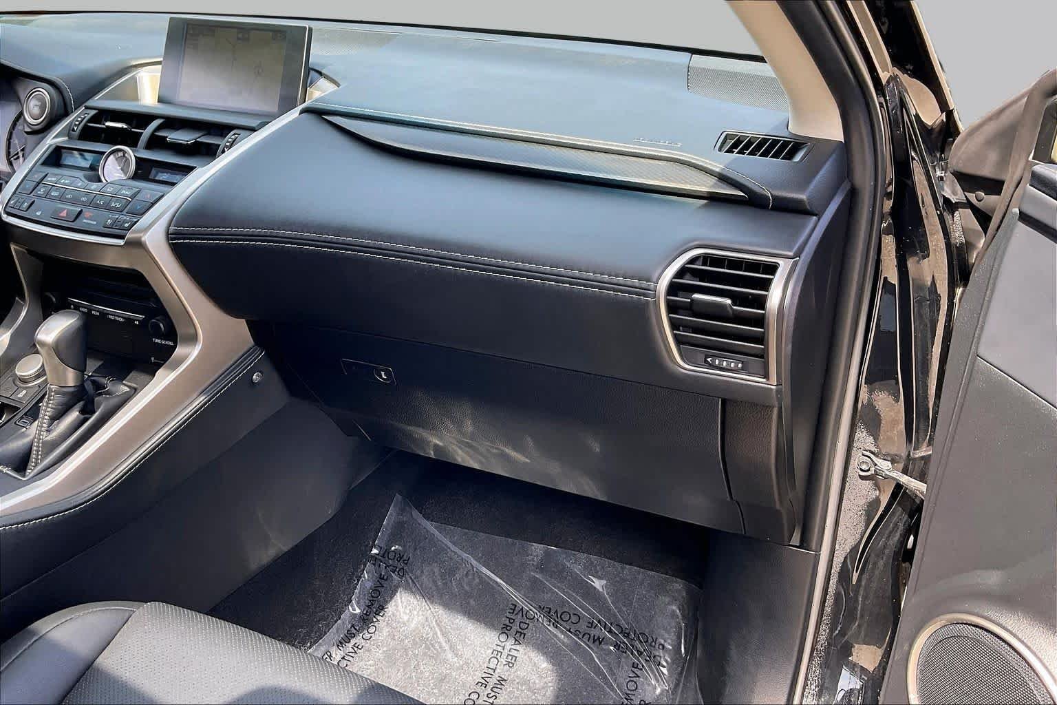 Used 2017 Obsidian Lexus  image 18