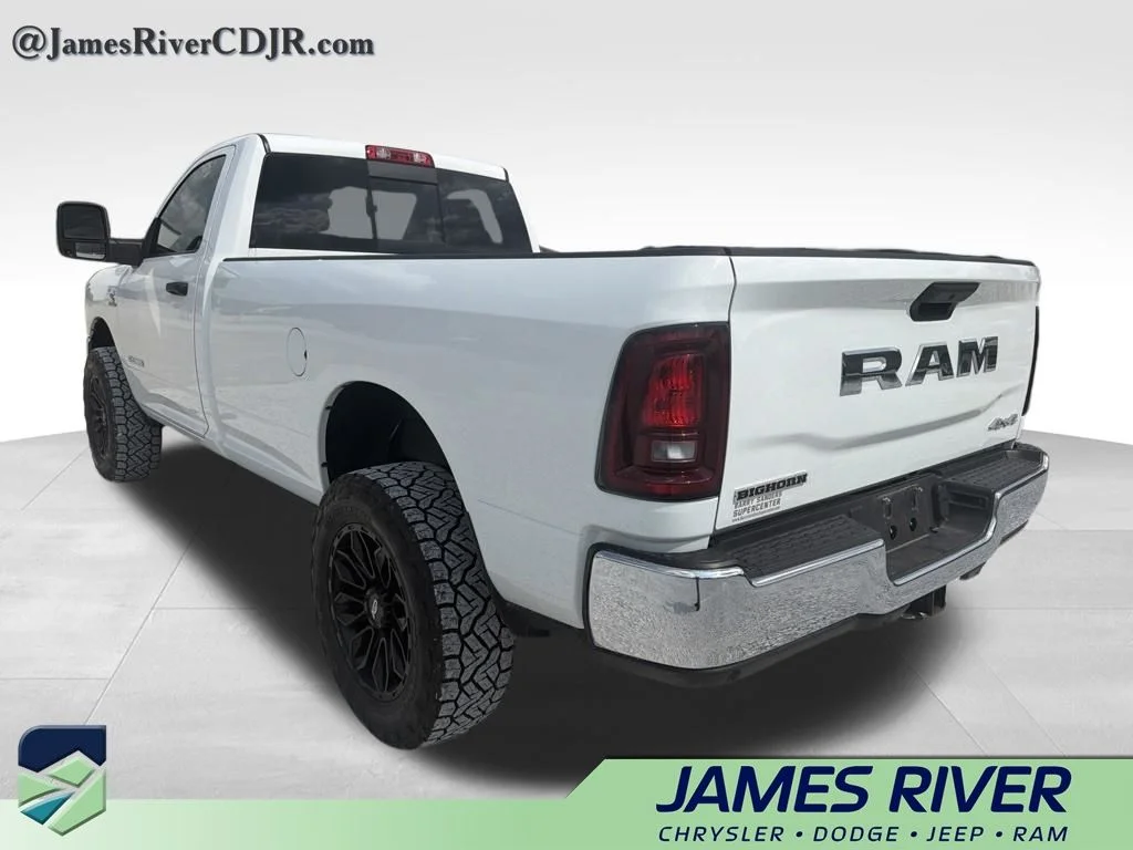 Used 2025 White Ram Big Horn image 7