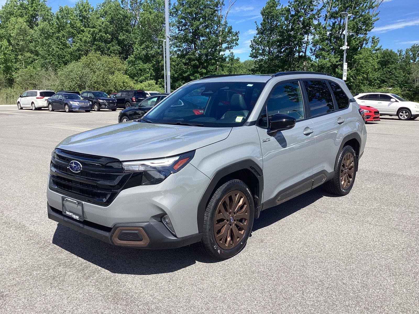 Certified Used 2025 Pearl Subaru Sport image 3