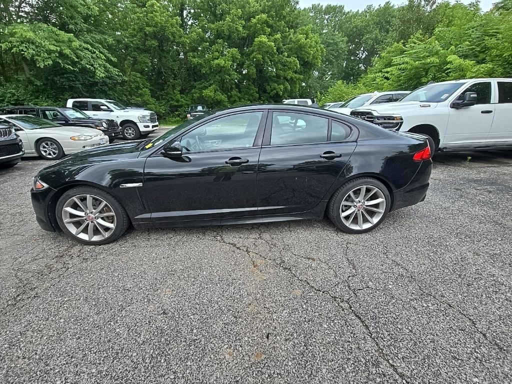 Used 2015  Jaguar 3.0 Sport image 4