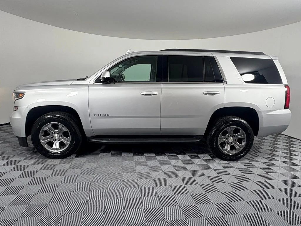 Used 2020 Silver Chevrolet LS image 13