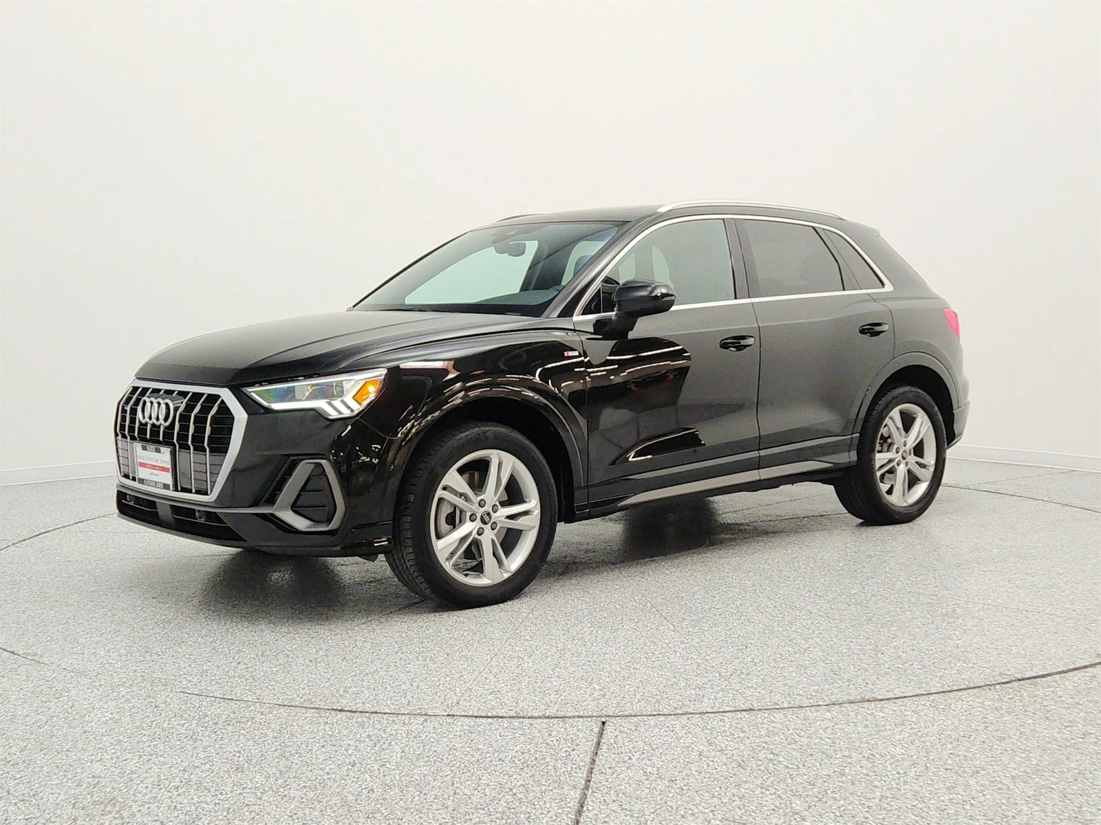 2023 Audi Q3 45 TFSI S Line Premium quattro's photo