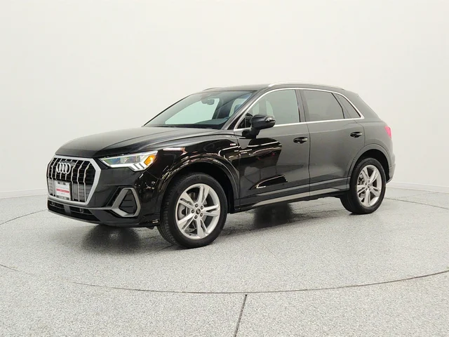 2023 Audi Q3 S line Premium 45 TFSI quattro