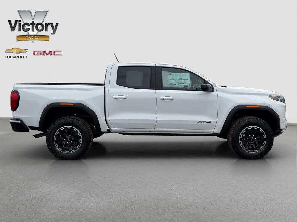 2026 GMC Canyon AT4 - Photo 7