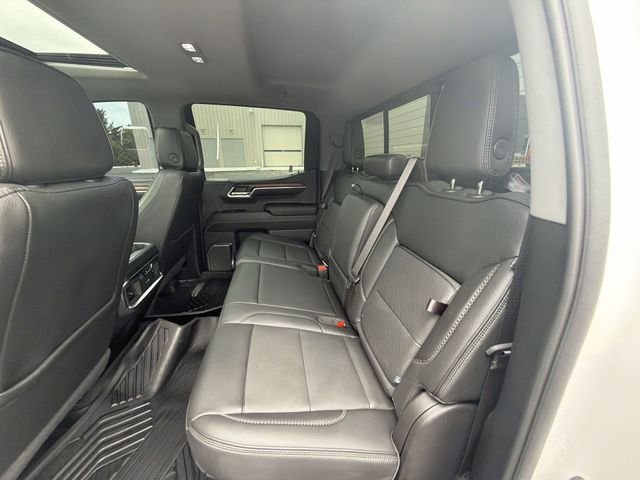Used 2024 White GMC Denali image 22