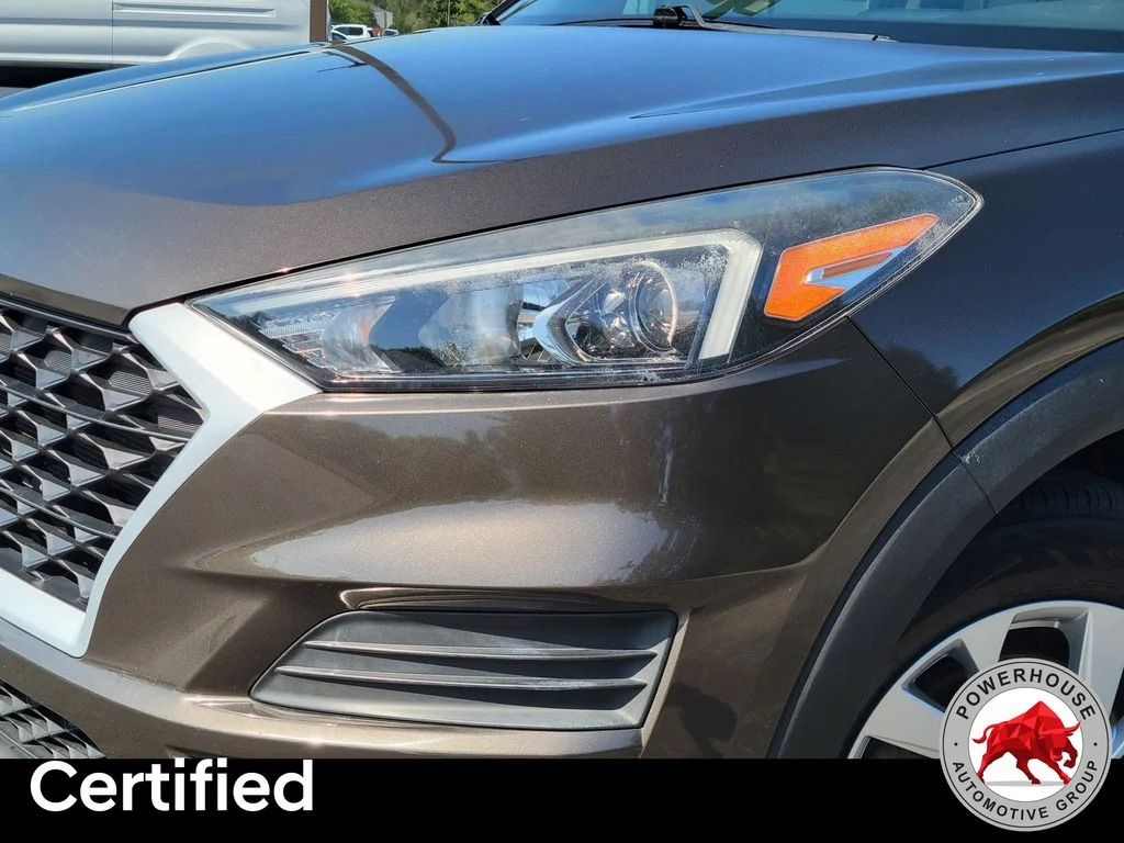 Used 2019 Green Hyundai Value image 11