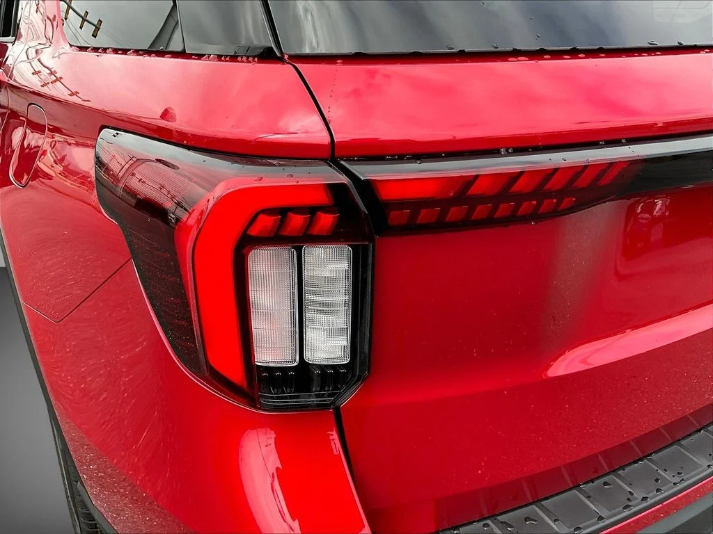 New 2026 Rapid Red Metallic Tinted Clearcoat Ford ST image 29